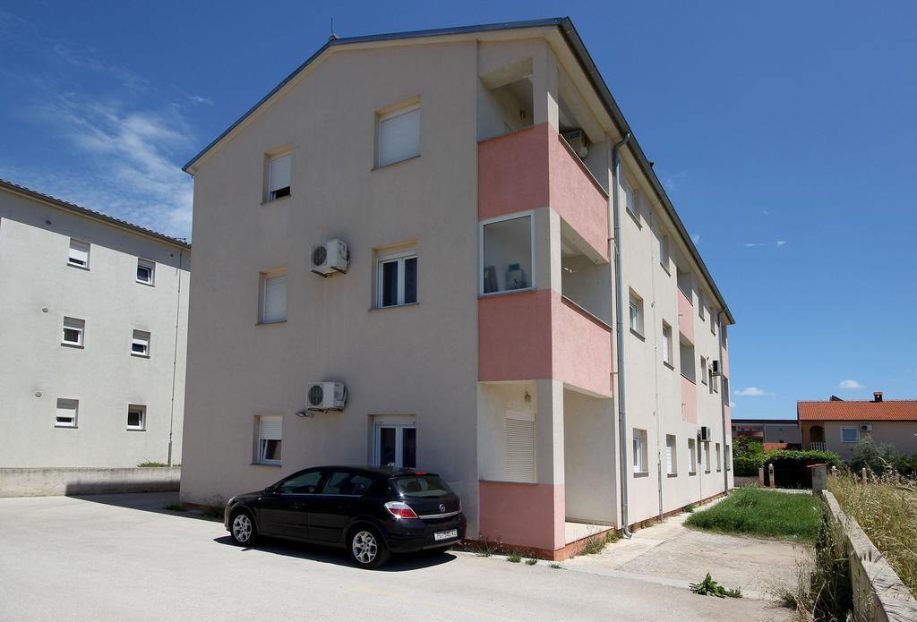Apartment Ben Pula Exterior photo
